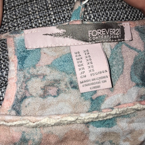 Forever 21- Light Pink & Blue Floral Tank Top - Picture 5 of 6
